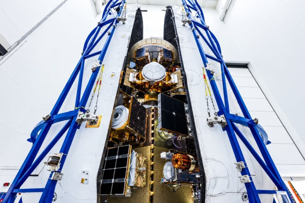 España hace historia en el espacio: lanza su primer satélite con un motor eléctrico desarrollado en el país