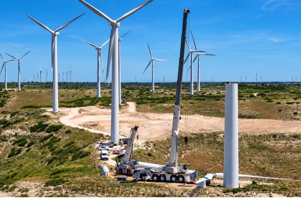 España reemplazó 27 aerogeneradores por solo tres y consiguió producir más energía