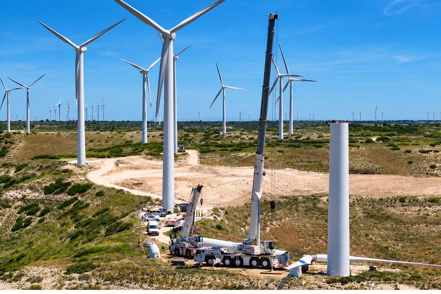 España reemplazó 27 aerogeneradores por solo tres y consiguió producir más energía