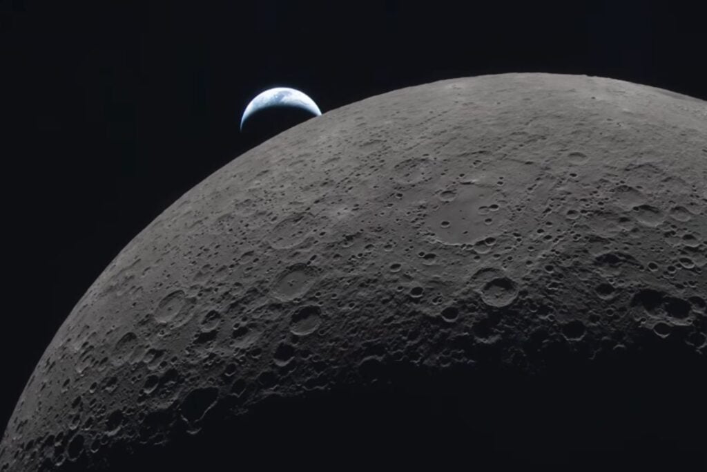 La NASA revela cinco sorprendentes hallazgos de Artemis II: impactos misteriosos, colores inesperados y fenómenos nunca vistos desde la Tierra