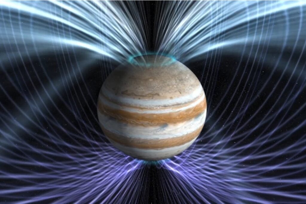 Júpiter tiene un escudo invisible mucho más complejo que el de la Tierra: la NASA descubre cómo se protege del viento solar
