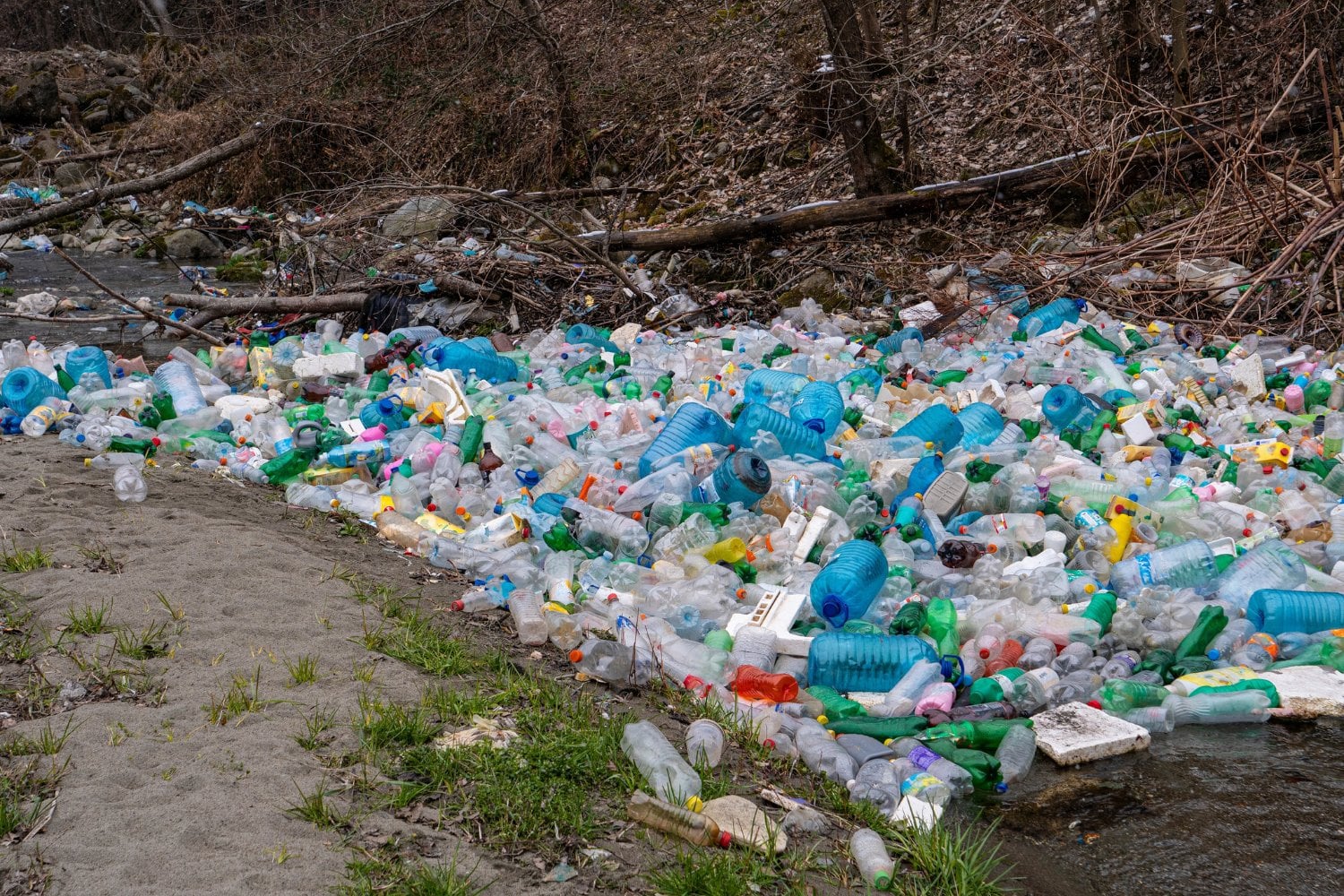 Barrera De Plasticos