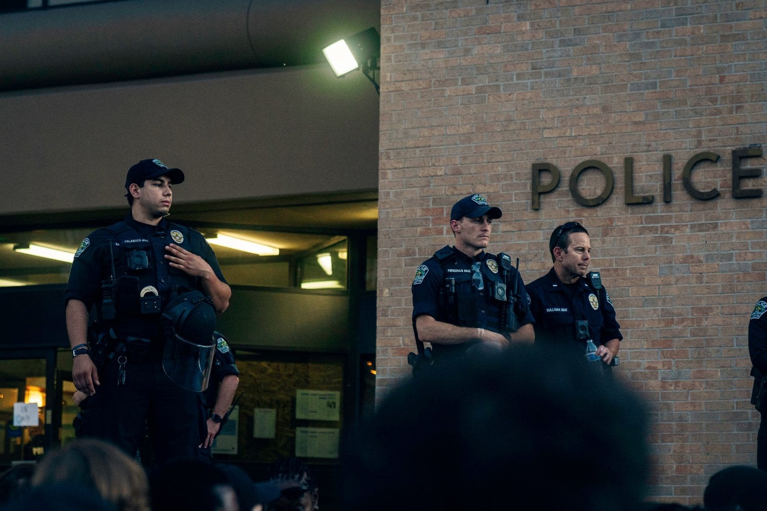 Policia