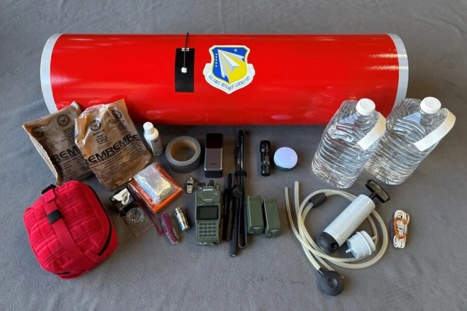 Starfall Cargo 960x640